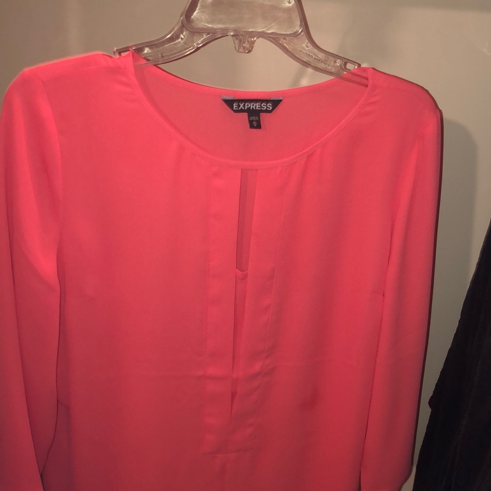 pink blouse